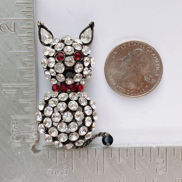 VTG Mid Century Figural Rhinestone Cat Brooch Clear Red Black Glass Stones Pin - Picture 10 of 11